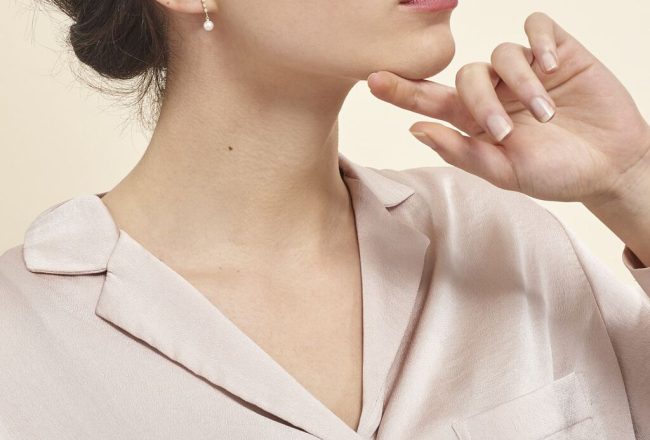 boucles d oreille or jaune perle de culture