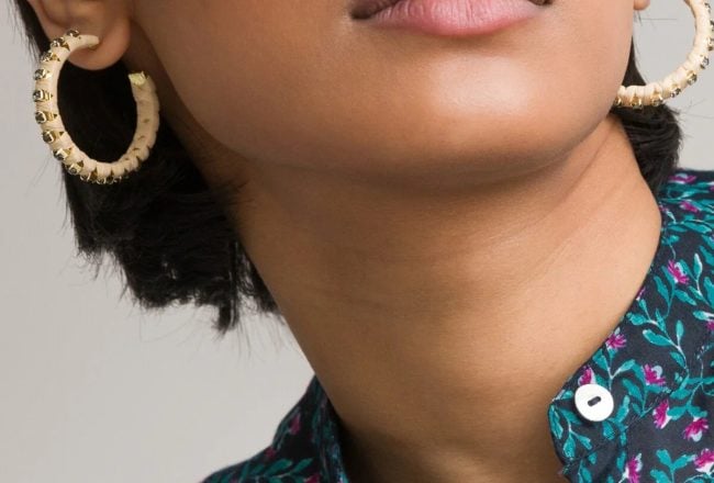 Comment bien choisir ses boucles d'oreilles pour femme ?