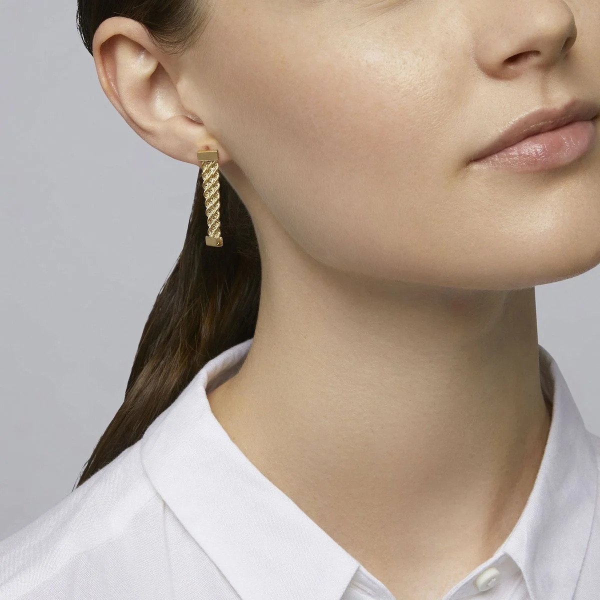 Cleor gold drop earrings