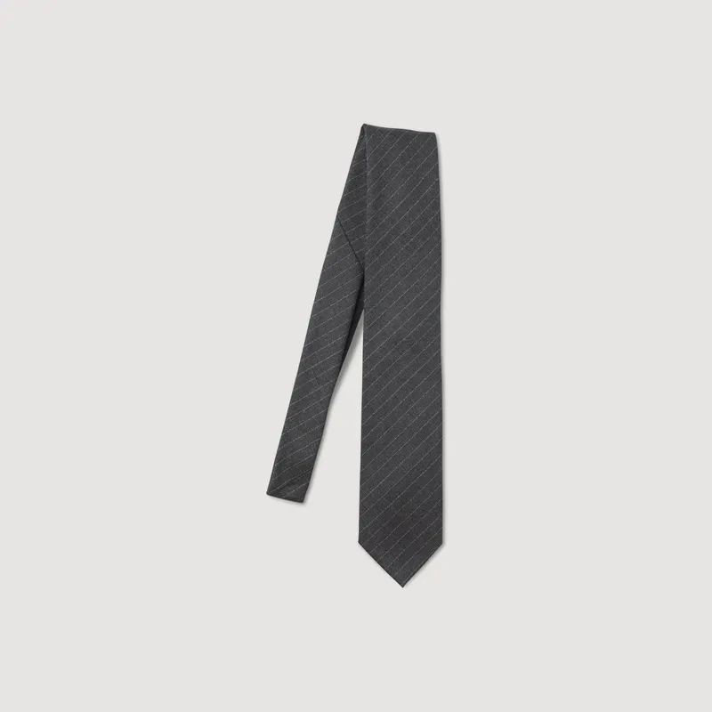 Why will the tie revolutionize your outfit this fall? 24 cravate 445589049875862656260361 Modalova