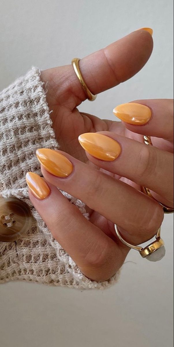 Halloween: orange nail polish, do we approve or not? 4 halloween-vernis-a-ongles-orange