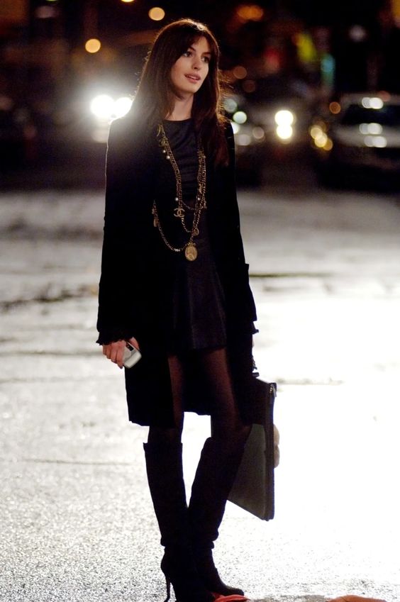 Outfit Andrea Sachs in The Devil Wears Prada Chanel