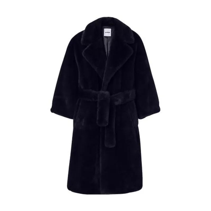 Here are 5 trendy winter coats that you'll see everywhere 4 manteau long fausse fourrure 97943808894bd9b945ab6aba1f67c322 Modalova