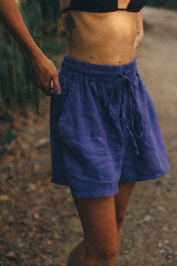 Women's linen cobalt blue shorts