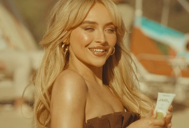 MODALOVA Espresso Sabrina Carpenter bronze esthetique ete maquillage cover photo