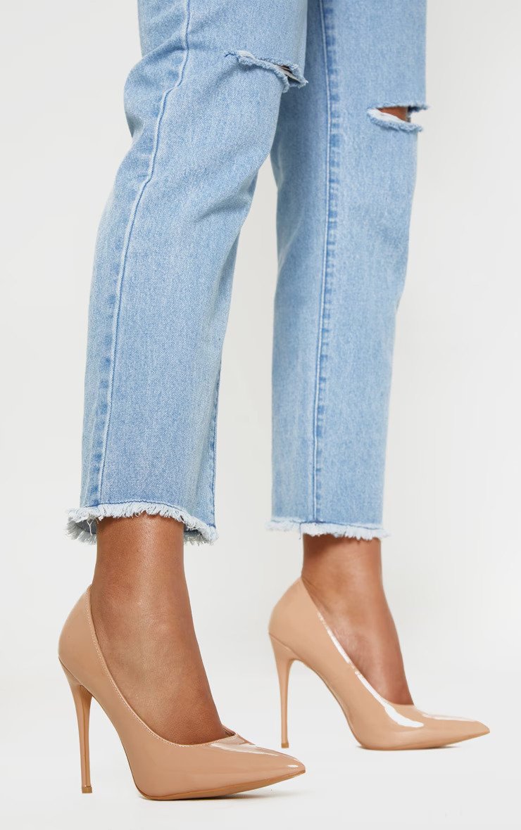 Pumps & Denim: The Ultimate Casual-Chic Duo Guide 6 MODALOVA escarpins denim guide duo casual chic ultime denim clair escarpins nude