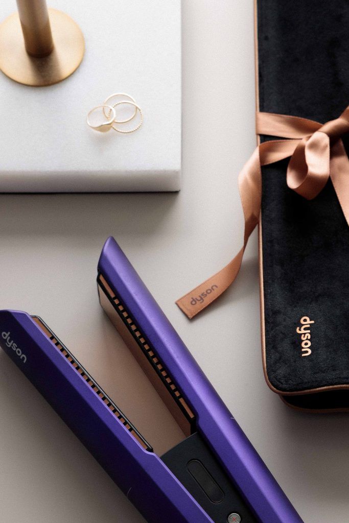 Adaptive accessories for a life in motion The quiet chic of next generation smart accessories Modalova