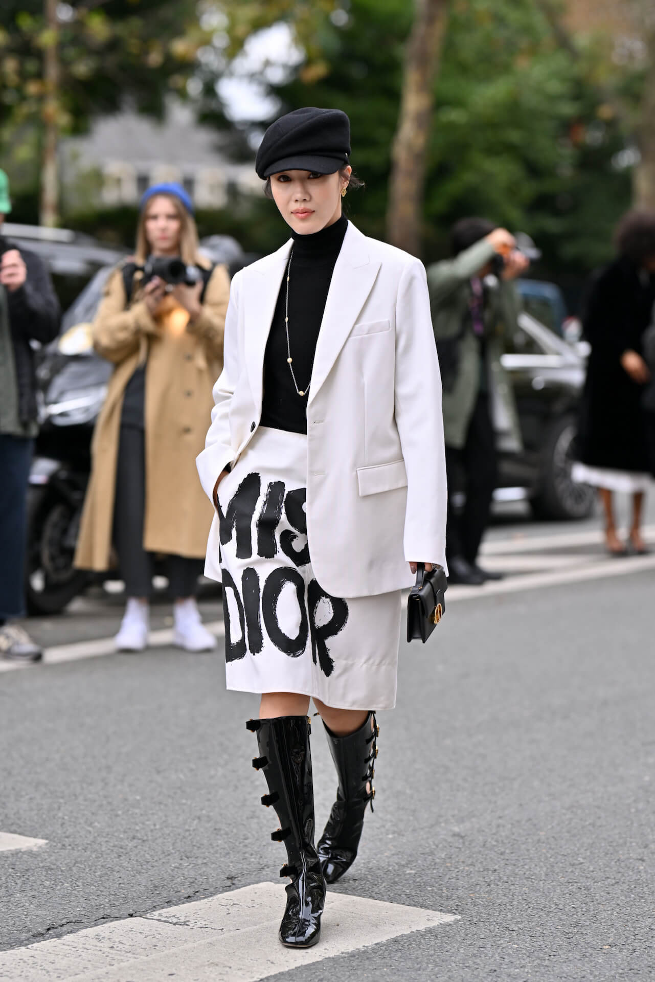 Heritage reinvente la force tranquille des classiques 1 Lart du mix match entre heritage et avant garde Modalova