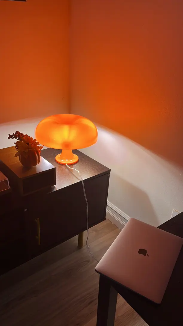 Orange donut foot lamp