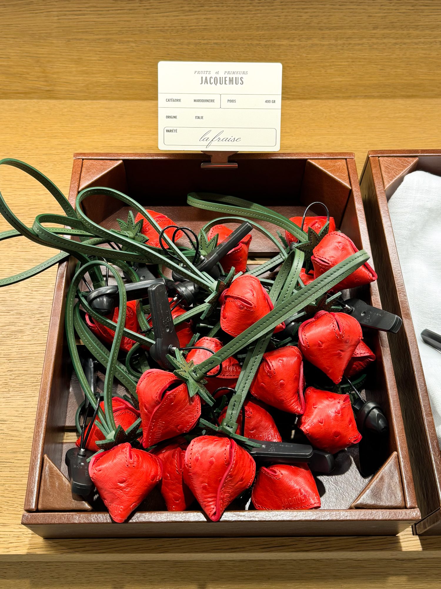 Strawberry charm Jacquemus market Le Paysan