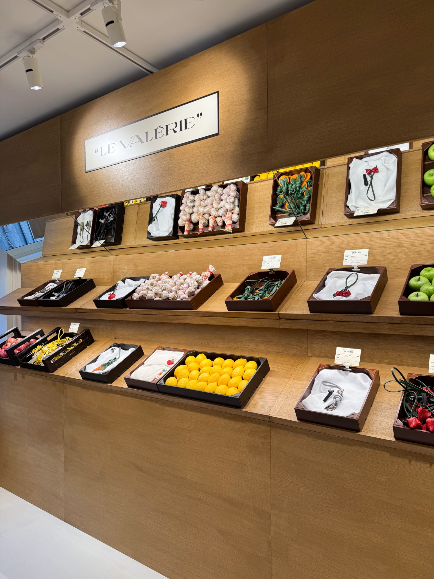 Jacquemus market handbag charms