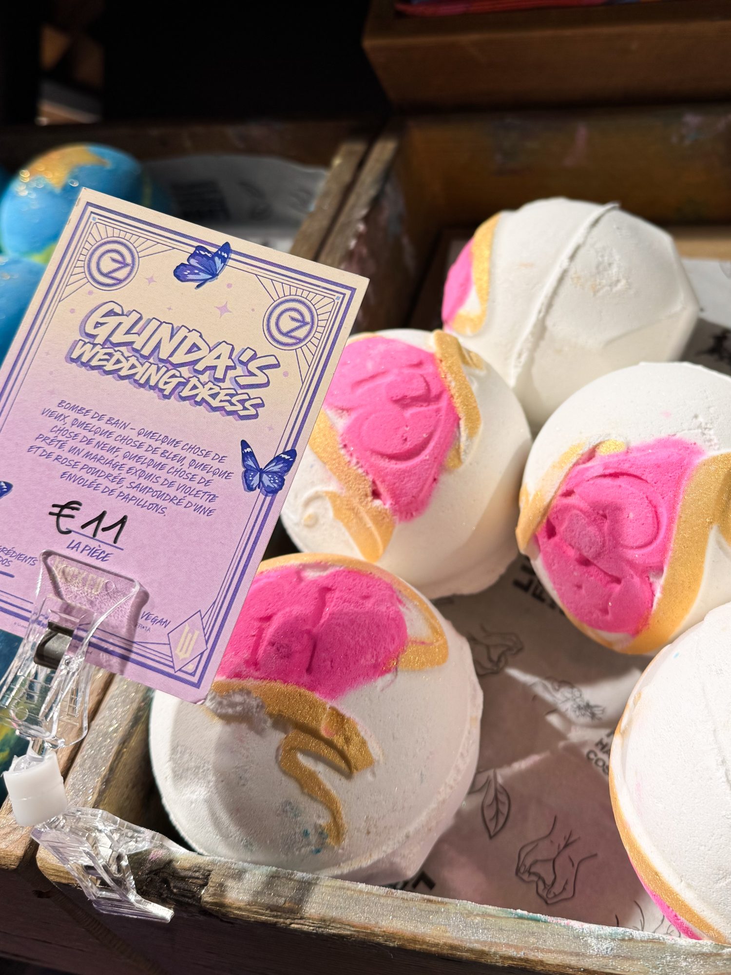 Wicked: For Good x Lush: The Enchanting Collaboration 12 Lush bath bomb Glinda's wedding dress Wicked: For Good