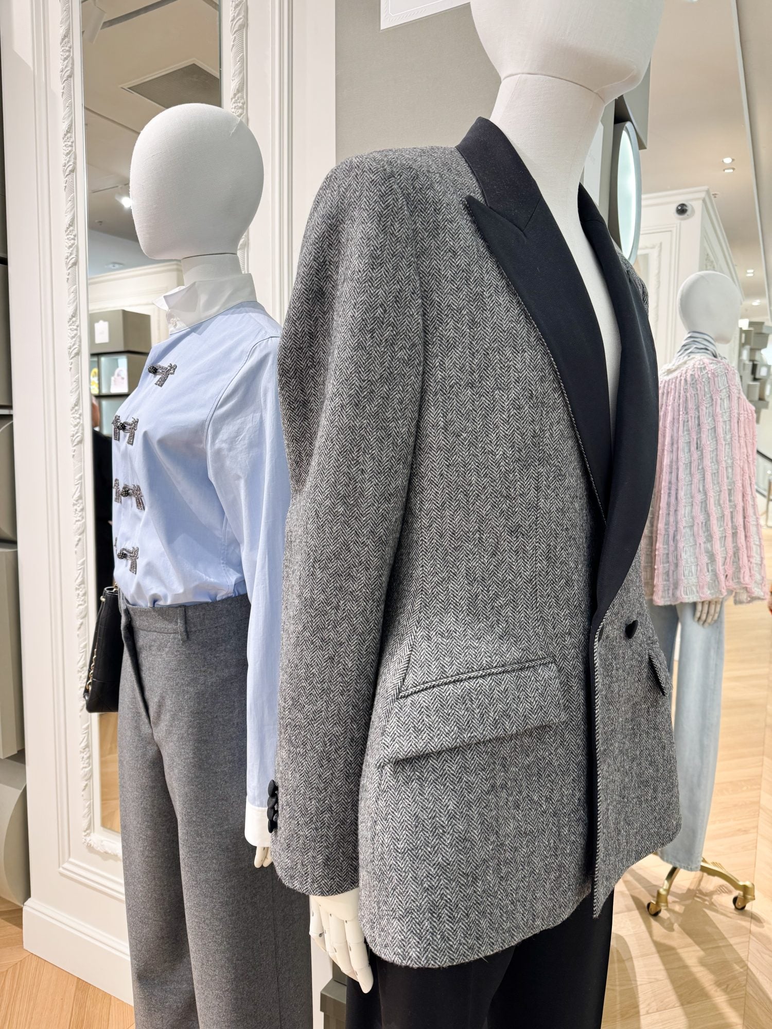 Last days to discover the Dior pop-up at Bon Marché 7 Dior Jacket Jonathan Anderson photo Pauline PINOT