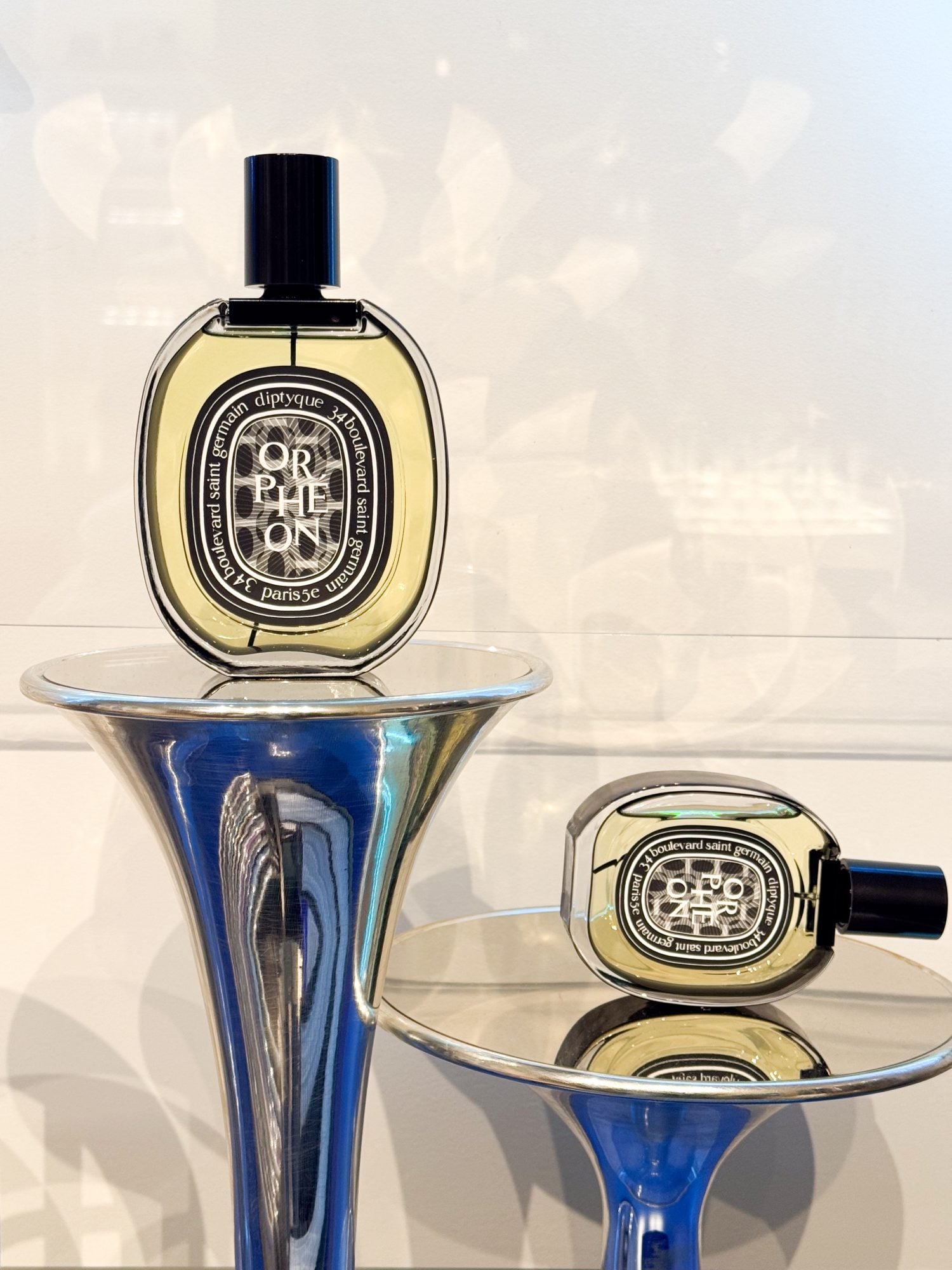 Immersion at the Orphéon Jazz Club by Diptyque 6 Parfum Diptyque Orphéon installation rue Duphot photo Pauline PINOT