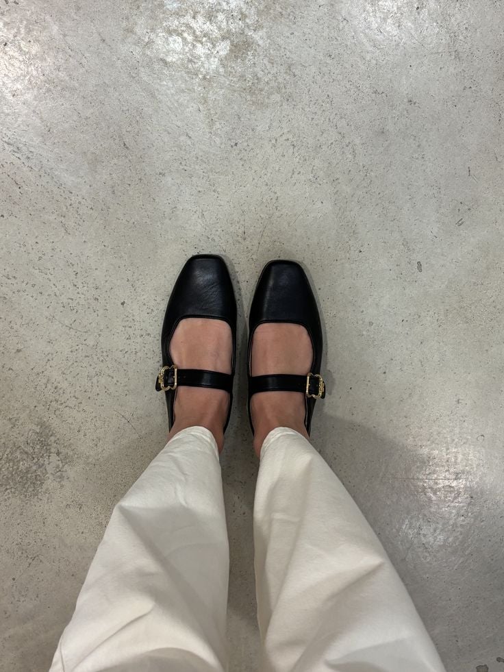 Leather ballet flats with large buckles