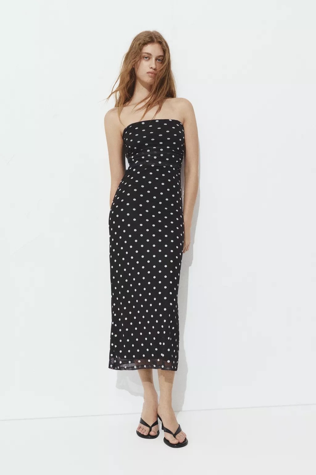The polka dot print is back like never before! 13 Midi polka dot dress by Pull & Bear