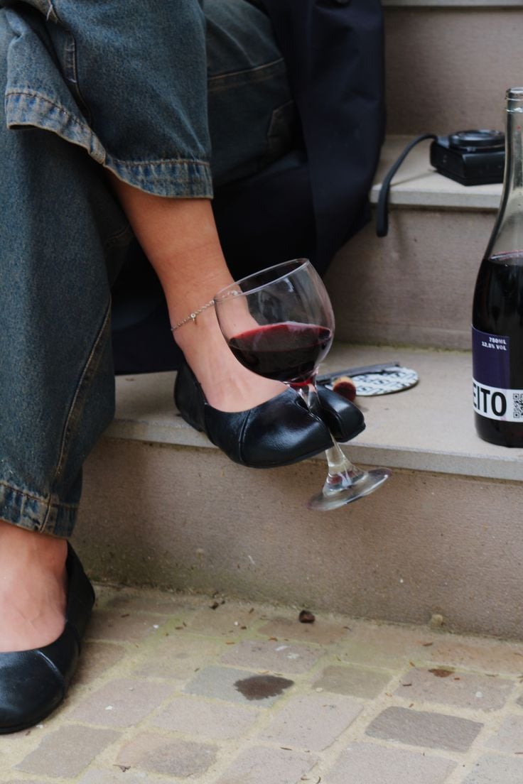 Tabi ballet flats