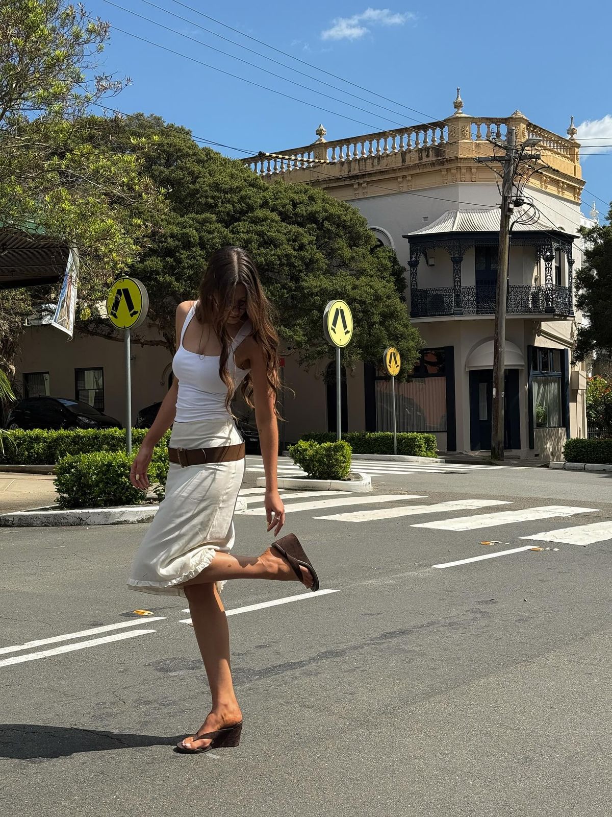 Wedge shoes outfit spring 2026