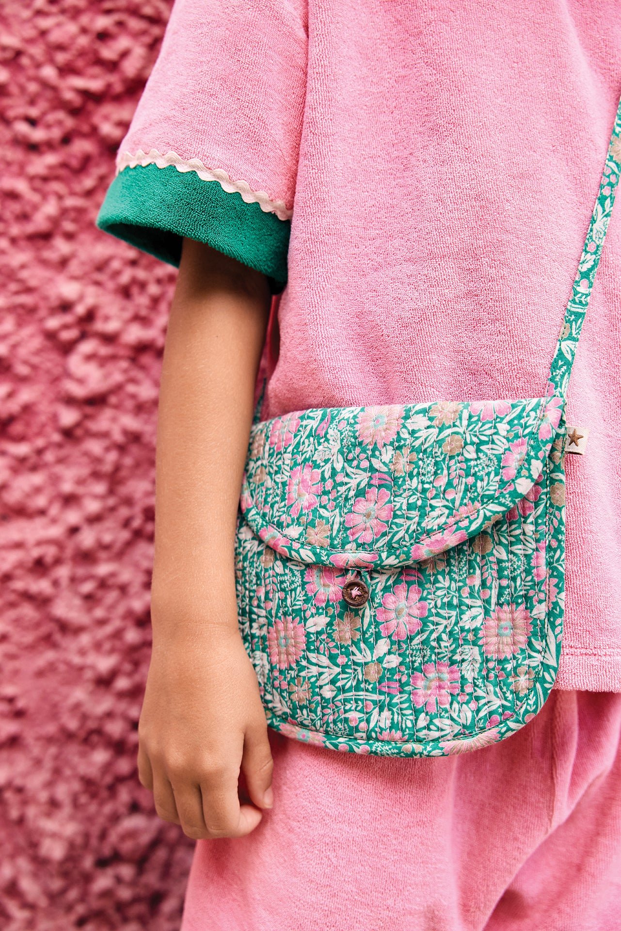 Children's Fashion Accessories: Why Tiny Bags and Mini Glasses Are Dominating the 2026 Trend? 3 tinybags bonton