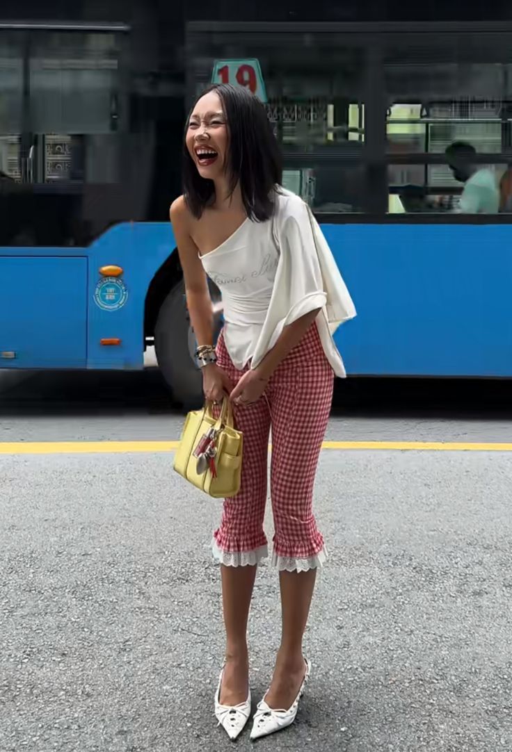 The Elegant Return of Capri Pants 6 Gingham print capri pants