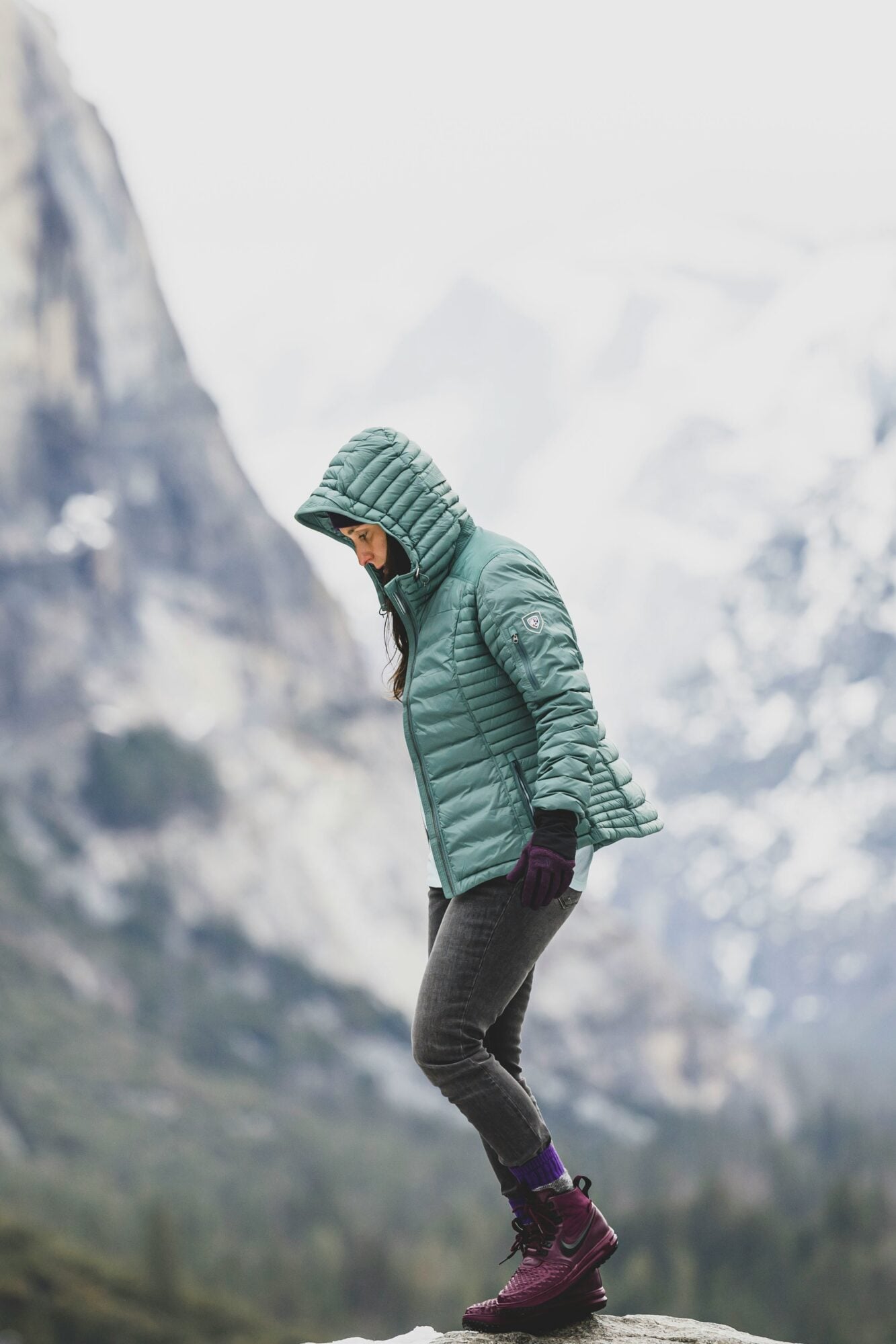 The New Art of Navigating Winter with Ease 2 La technicite comme nouvelle signature de style Le nouvel art de traverser lhiver en toute legerete Modalova