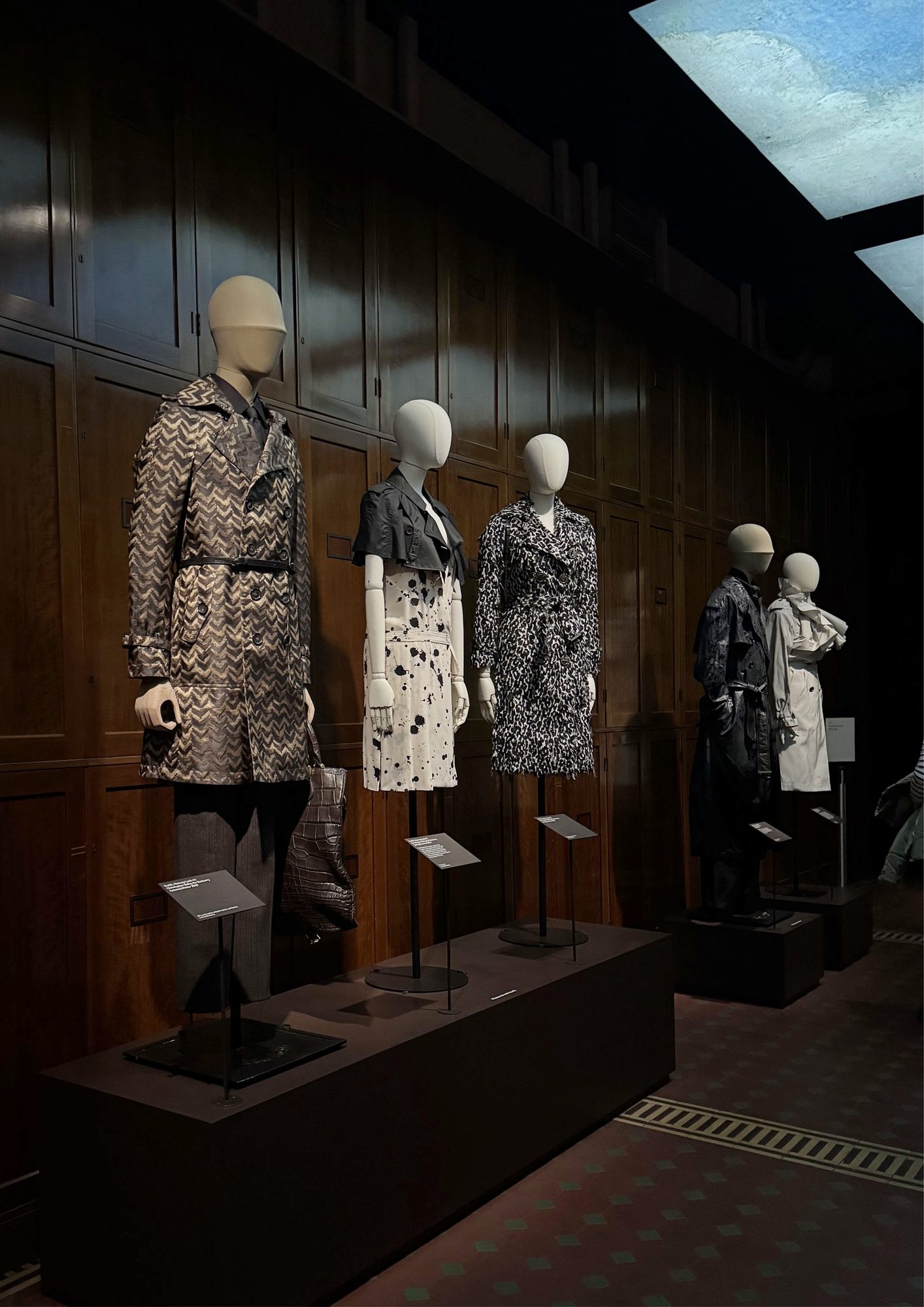 The Burberry Trench: Crafting an Icon - the meeting at the V&A Museum 9 Burberry Trench Looks